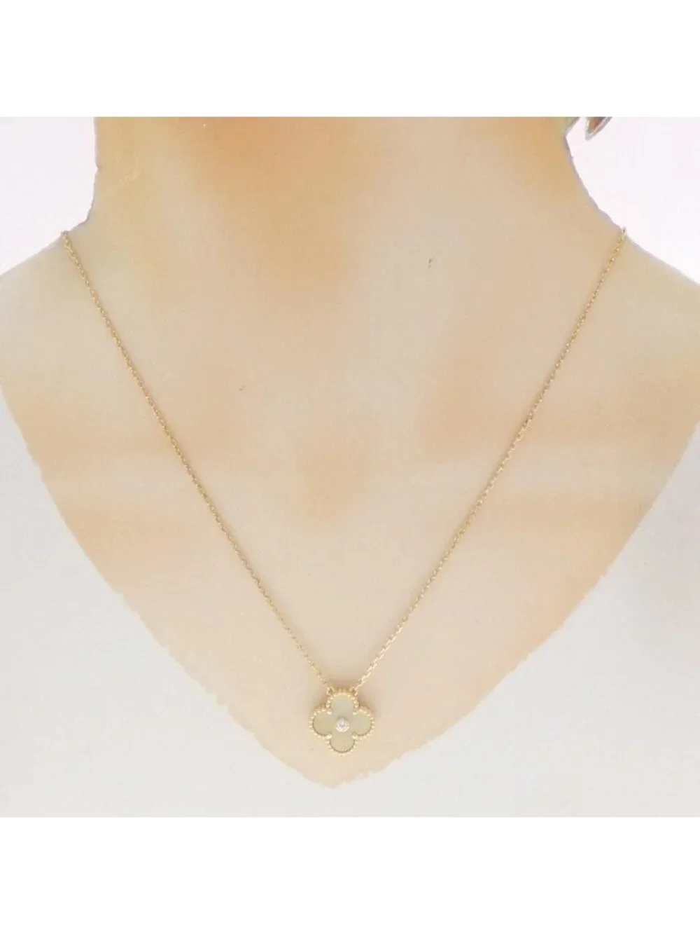 Van Cleef & Arpels brand van